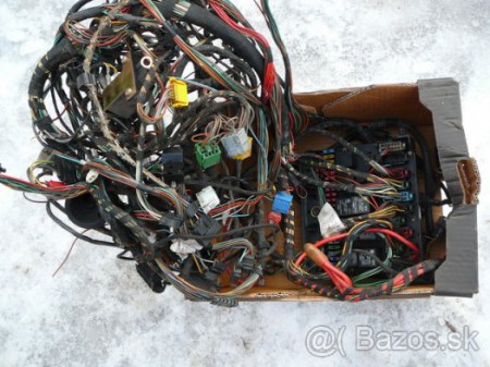 25 € - bez kabelaze